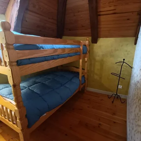 別荘 4 Personnes Dans Le Cantal Animaux Bienvenus *